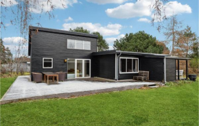 Amazing Home In Højby With Wifi, Højby